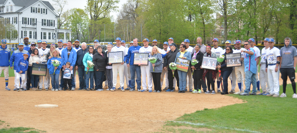 Seniors Set Career Highs On Senior Day; Baseball Splits Doubleheader With Caldwell